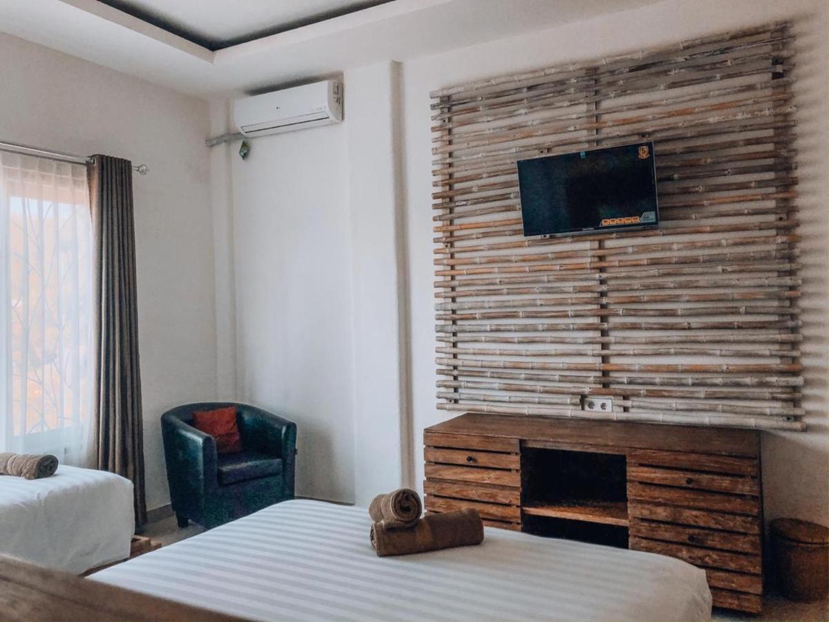The 5 Brothers Hotel Τζίλι Τραγουανγκάν Εξωτερικό φωτογραφία